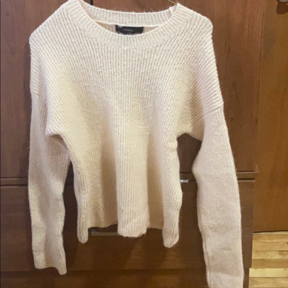 FOREVER 21 FUZZY PEACH SWEATER